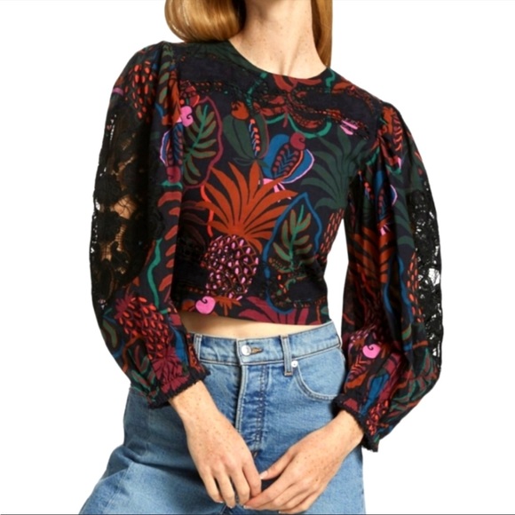 FARM Rio Multicolor Patterned Top - Picture 4 of 15